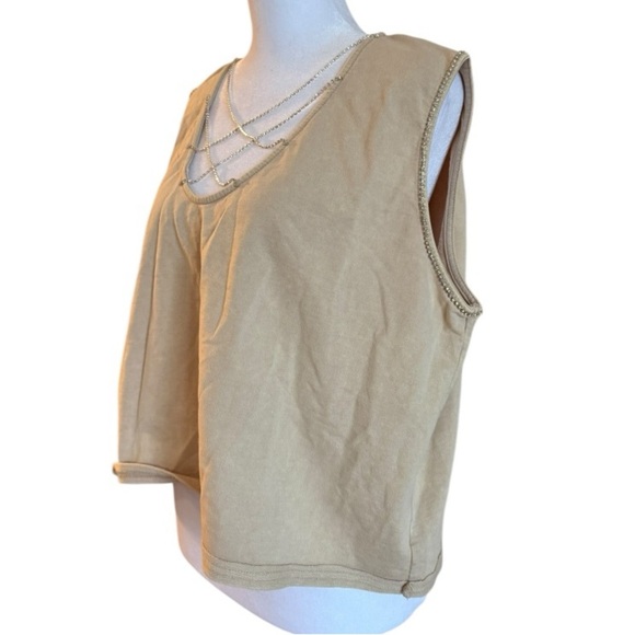 Blueb Edgy Chain Detail Crop Top – Tan | Size Large - Picture 3 of 7